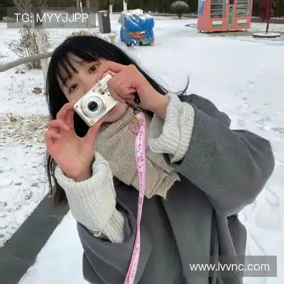 贺佩多